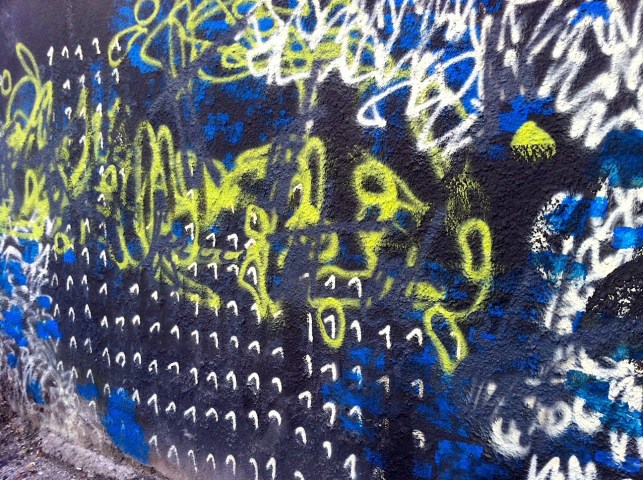 THE BEAUTIFUL FORMULA COLLECTIVE, “SYMPHONIE N1″, Daniel Geiger, Oleksiy Koval, Kuros Nekouian, Veronika Wenger. Days of Performance Art in Lviv 2014, Vul. Mulyars'ka 2a. Photo © BFC