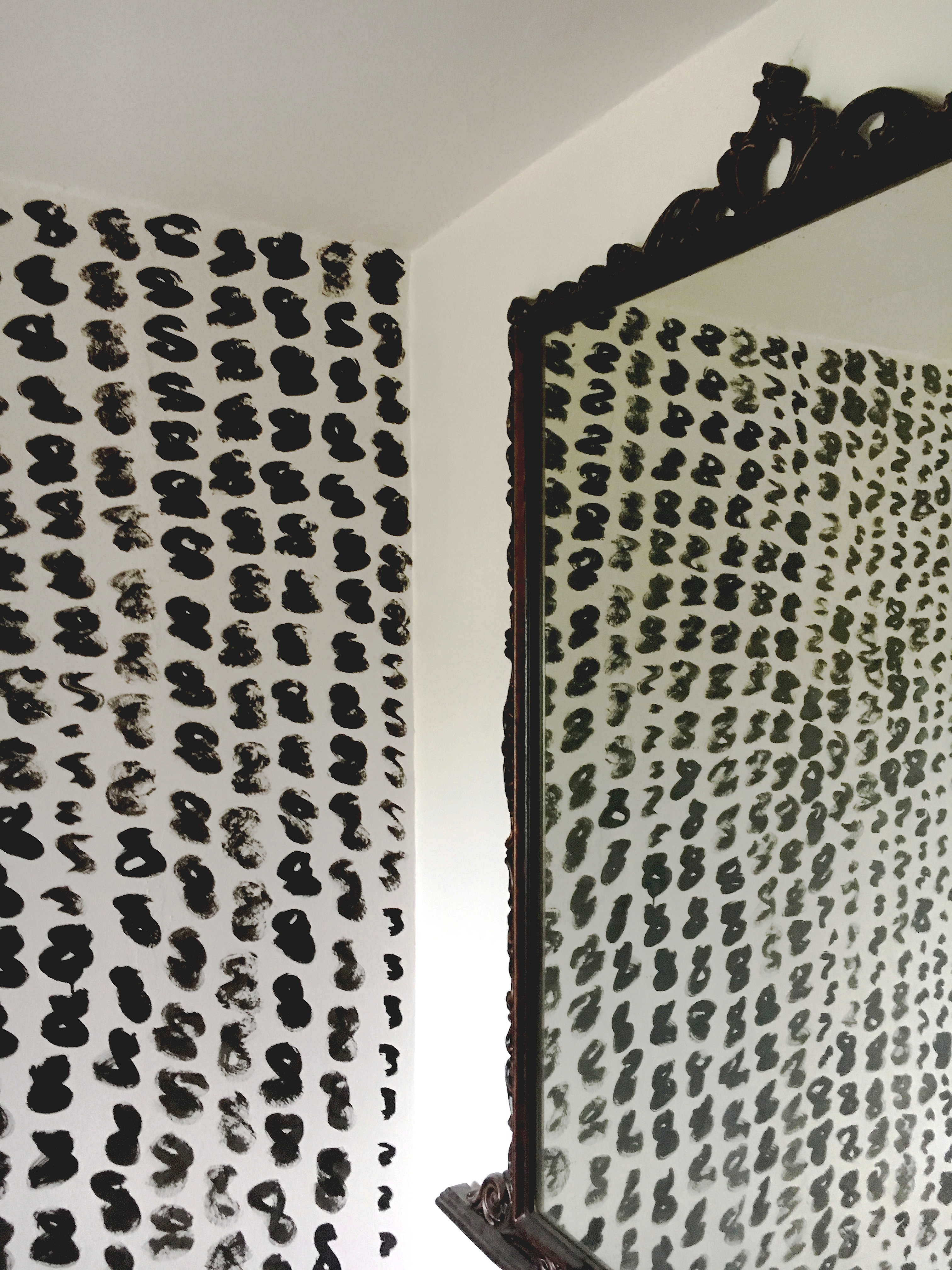 Aspartam
Oleksiy Koval, 2019
Ink on the wall