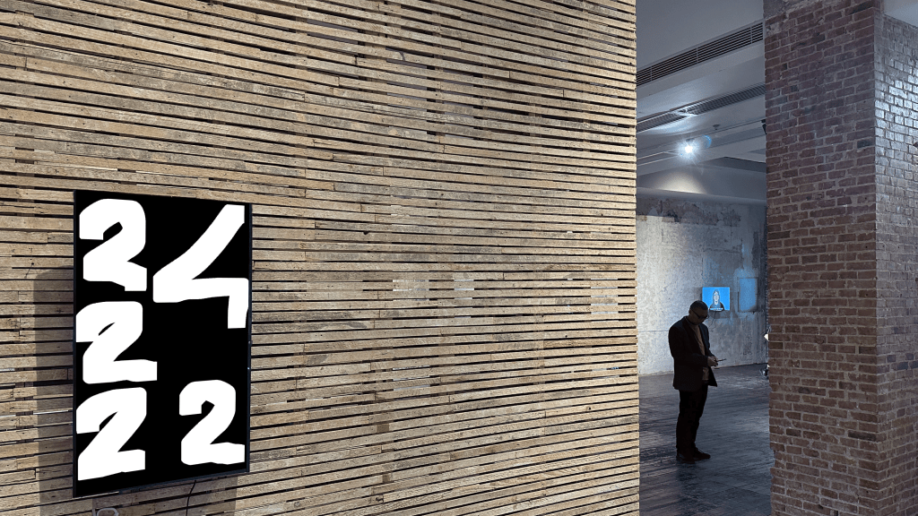 Vierundzwanzig, Zwei, Zweiundzwanzig
Oleksiy Koval, 2022
Full HD