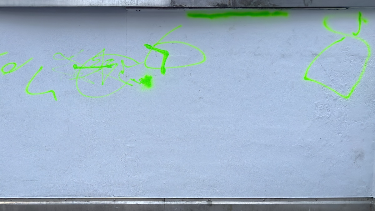 Scala (Detail)
THE BEAUTIFUL FORMULA COLLECTIVE (2025)
Daniel Geiger, Oleksiy Koval, Veronika Wenger, Michael Wright
Spray on wall, 2 x 10 m
Photo © rhythmsection.de